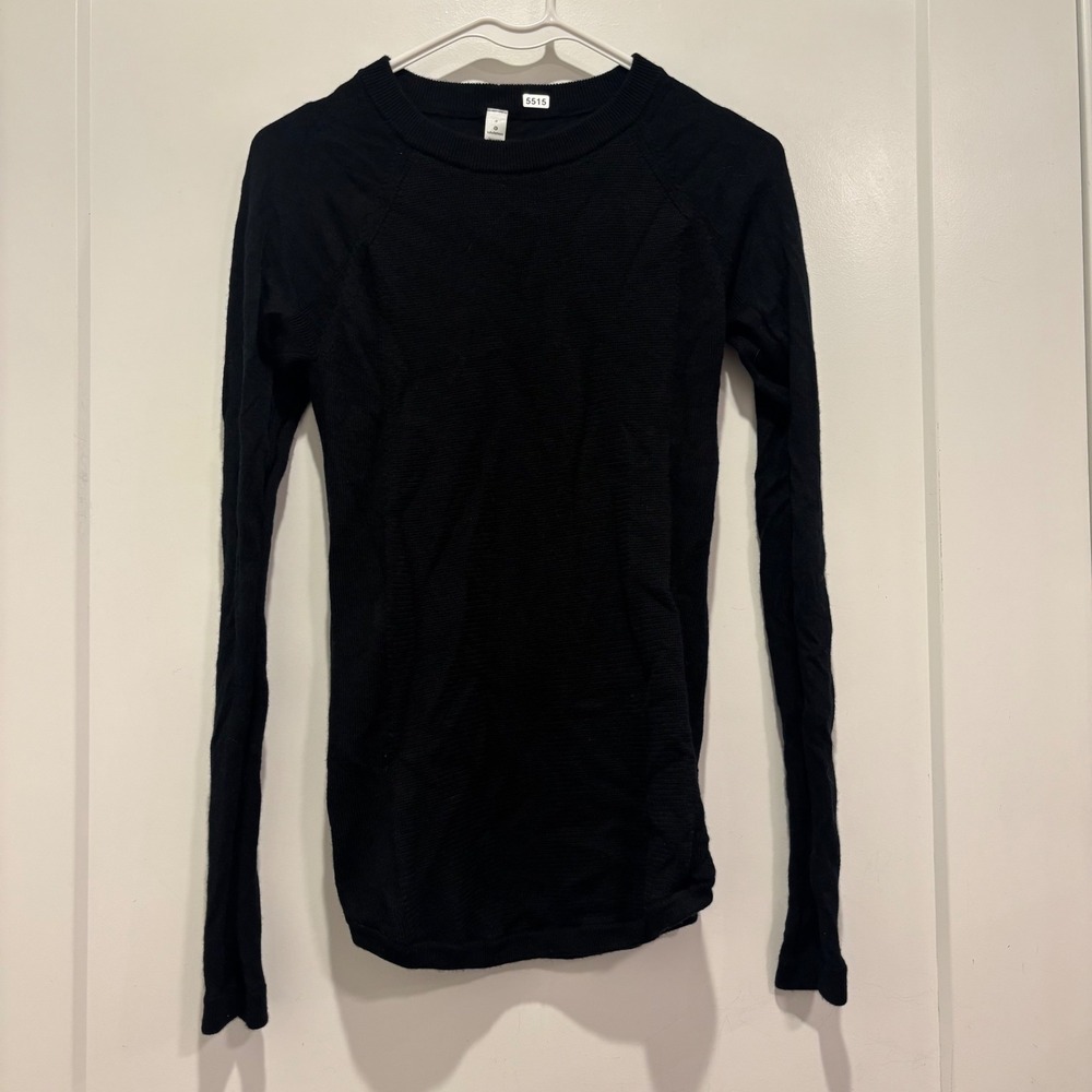 Lululemon Black 100% Merino Wool Long Sleeve Crewneck Sweater Size 4